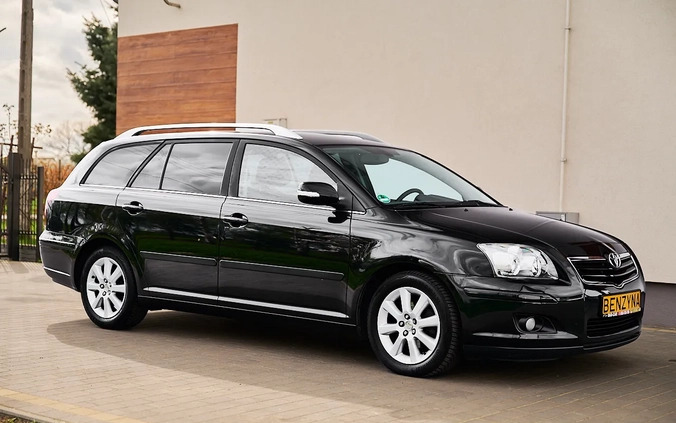 Toyota Avensis cena 24900 przebieg: 164500, rok produkcji 2007 z Sokółka małe 781
